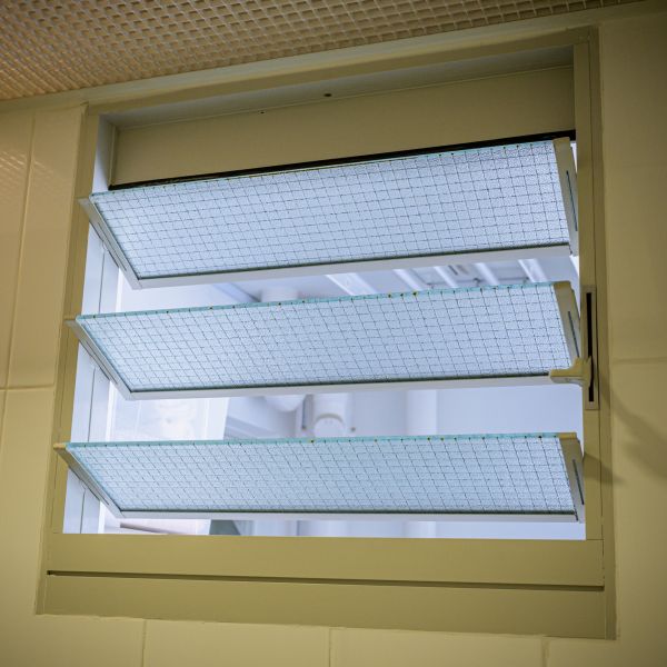 Cost of Slatted Window Repair in Battle Ground